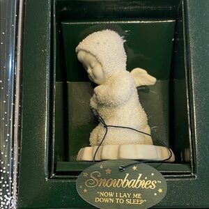 Snowbabies Figurine with Angel Wings “Now I lay me down to sleep”